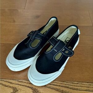 Vans Black and White Women's Sneakers